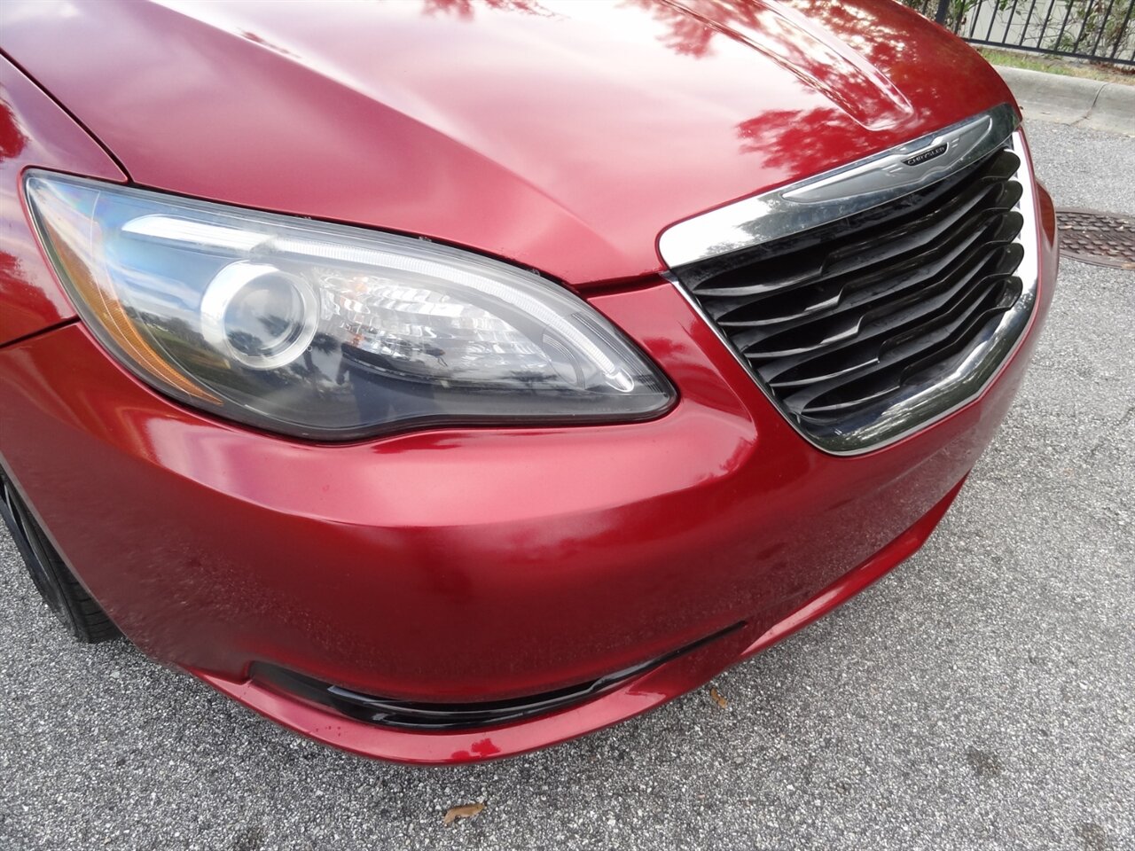 2014 Chrysler 200 S   - Photo 6 - Deland, FL 32720