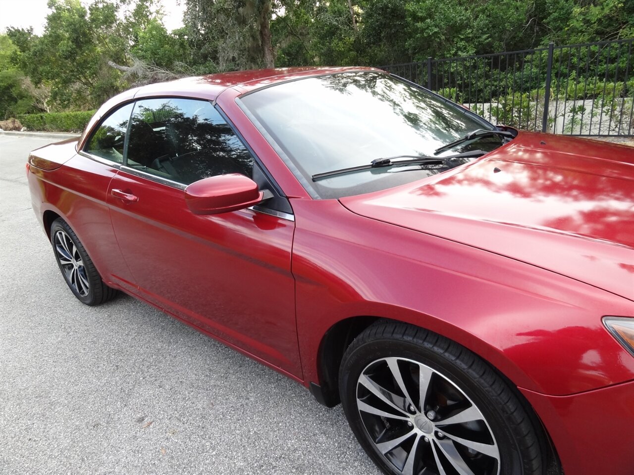 2014 Chrysler 200 S   - Photo 8 - Deland, FL 32720
