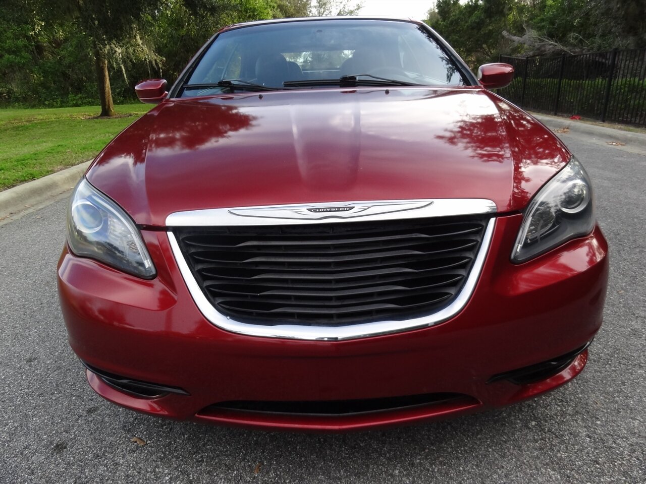2014 Chrysler 200 S   - Photo 5 - Deland, FL 32720