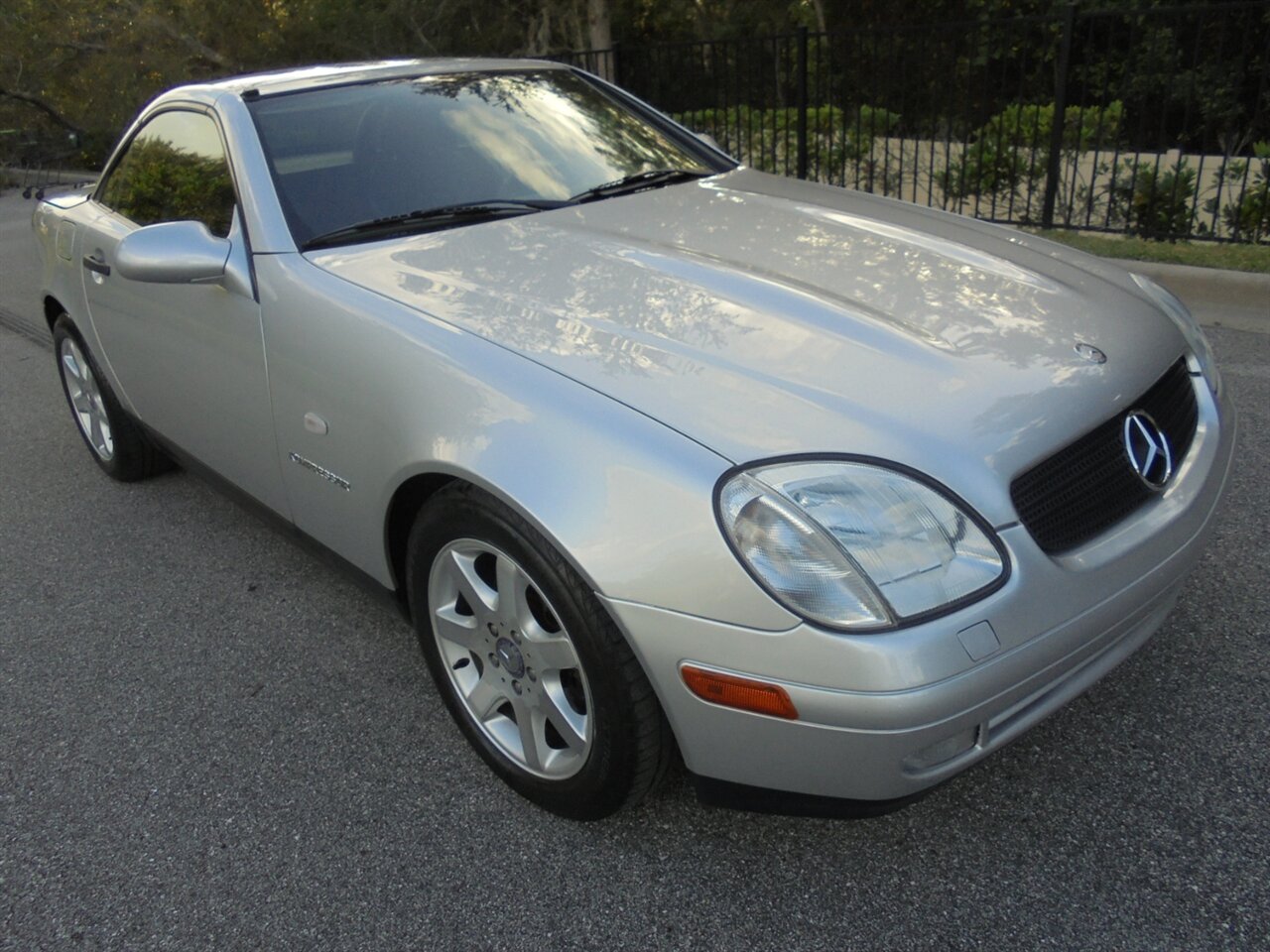 1998 Mercedes-Benz SLK SLK 230  Premium - Photo 1 - Deland, FL 32720