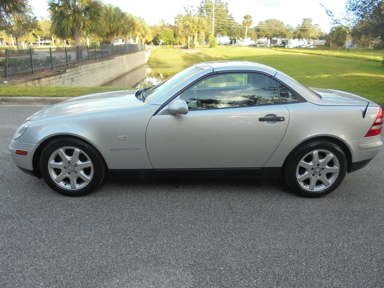 1998 Mercedes-Benz SLK SLK 230  Premium - Photo 17 - Deland, FL 32720