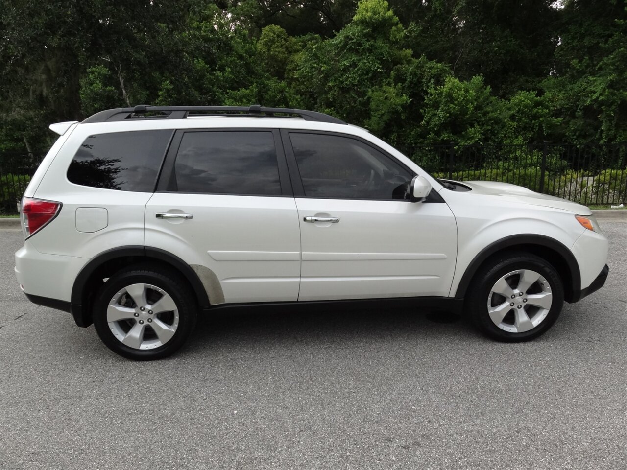 2010 Subaru Forester 2.5XT Limited   - Photo 18 - Deland, FL 32720
