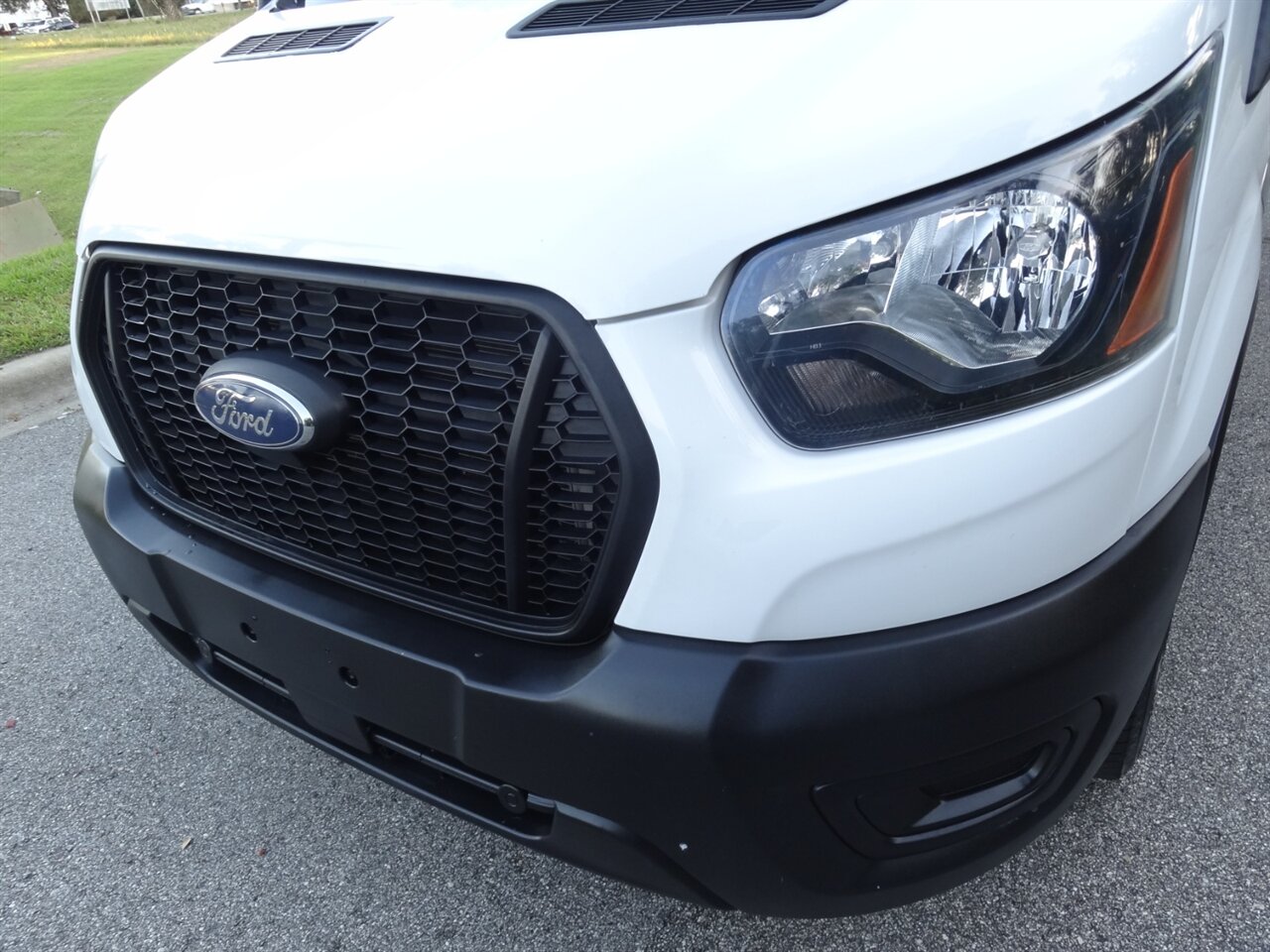 2021 Ford Transit 250 - Photo 7 - Deland, FL 32720