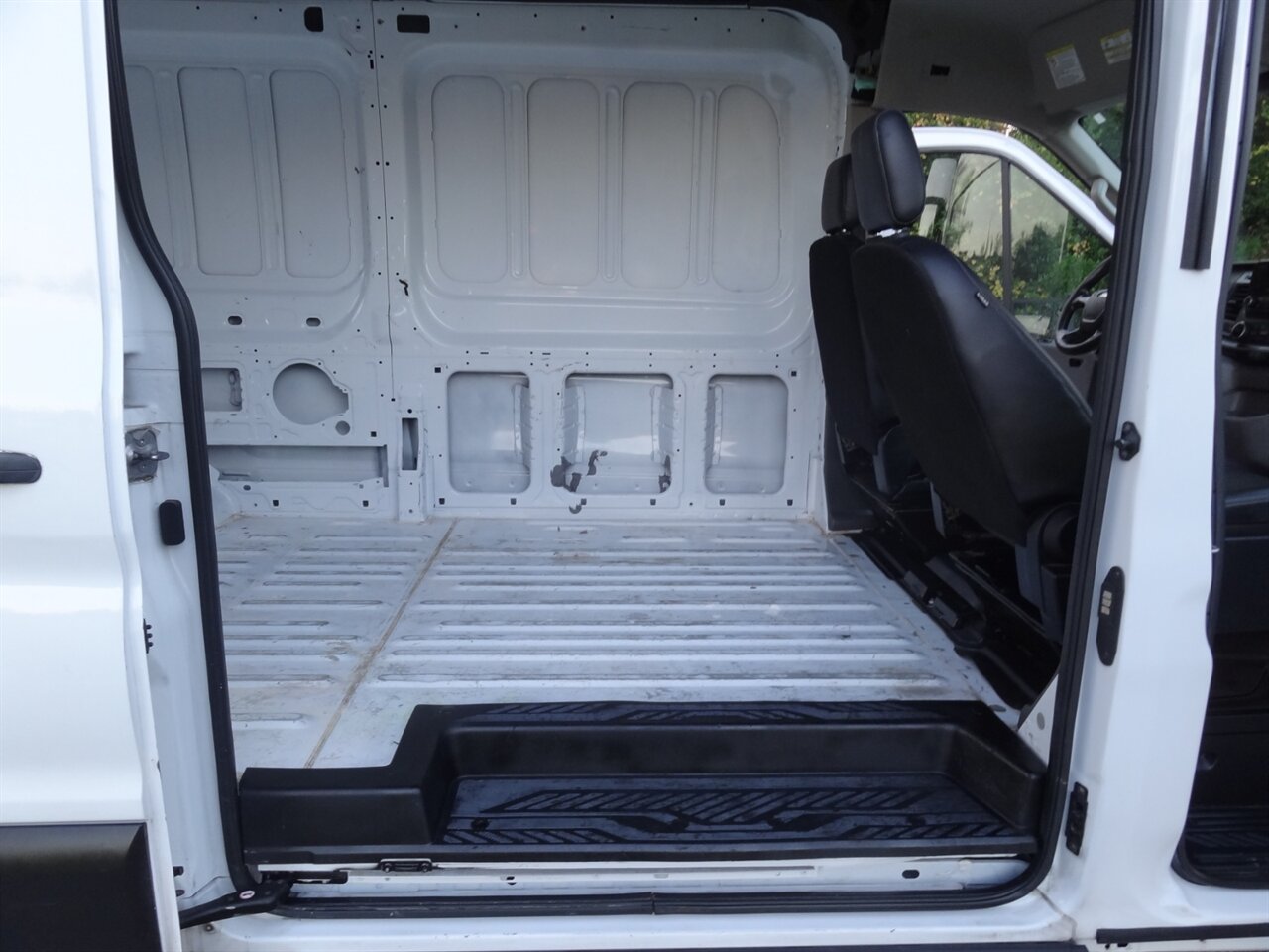 2021 Ford Transit 250 - Photo 43 - Deland, FL 32720