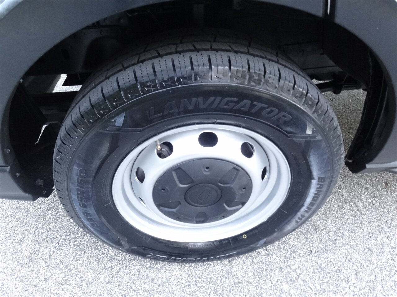 2021 Ford Transit 250 - Photo 23 - Deland, FL 32720