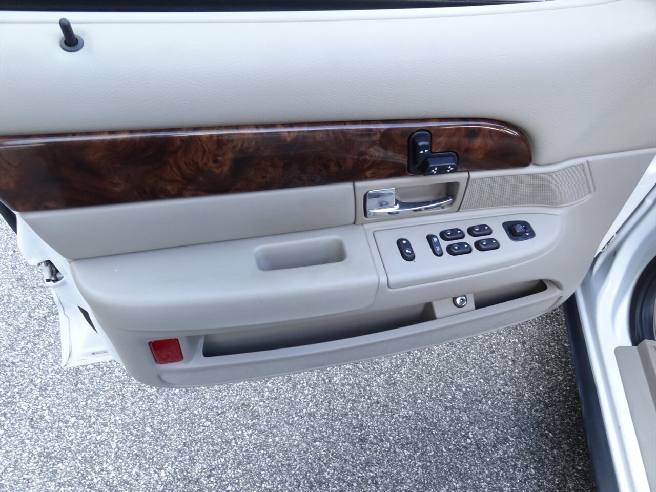 2007 Mercury Grand Marquis GS Premium - Photo 26 - Deland, FL 32720