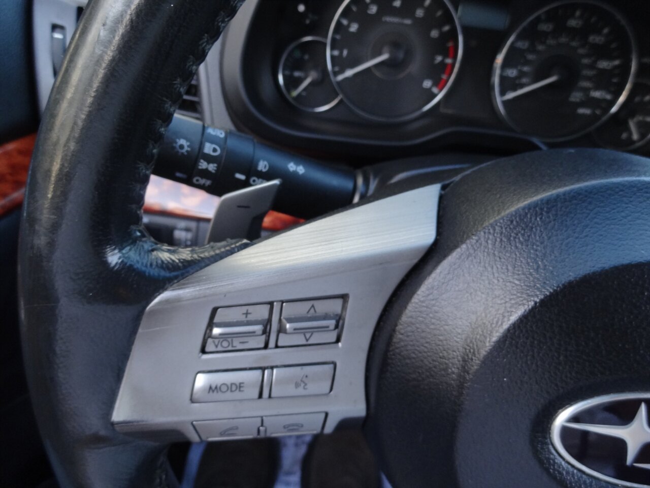 2011 Subaru Outback 2.5i Limited - Photo 45 - Deland, FL 32720