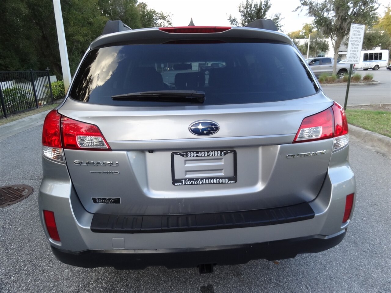 2011 Subaru Outback 2.5i Limited - Photo 14 - Deland, FL 32720