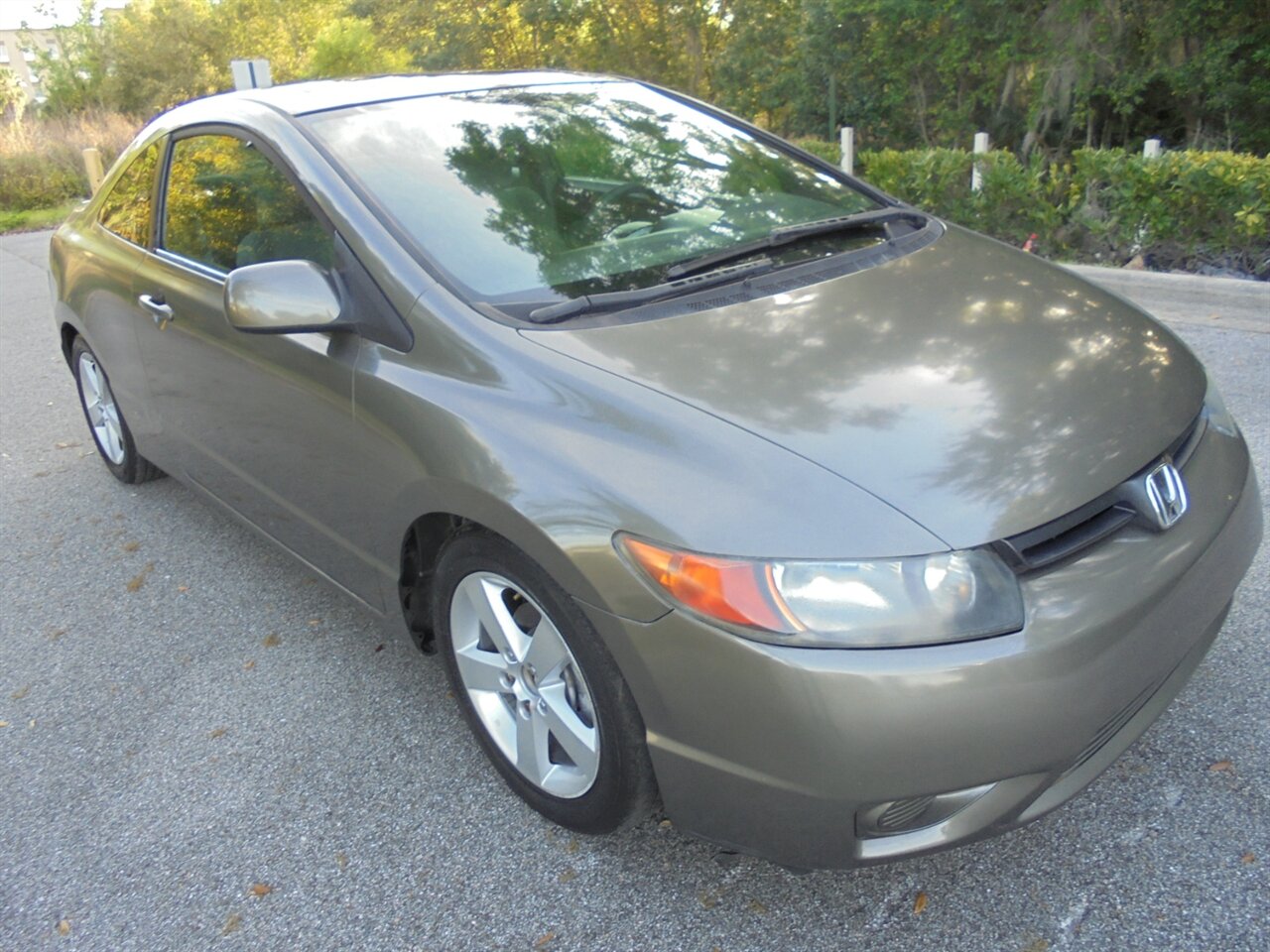 2006 Honda Civic EX   - Photo 1 - Deland, FL 32720