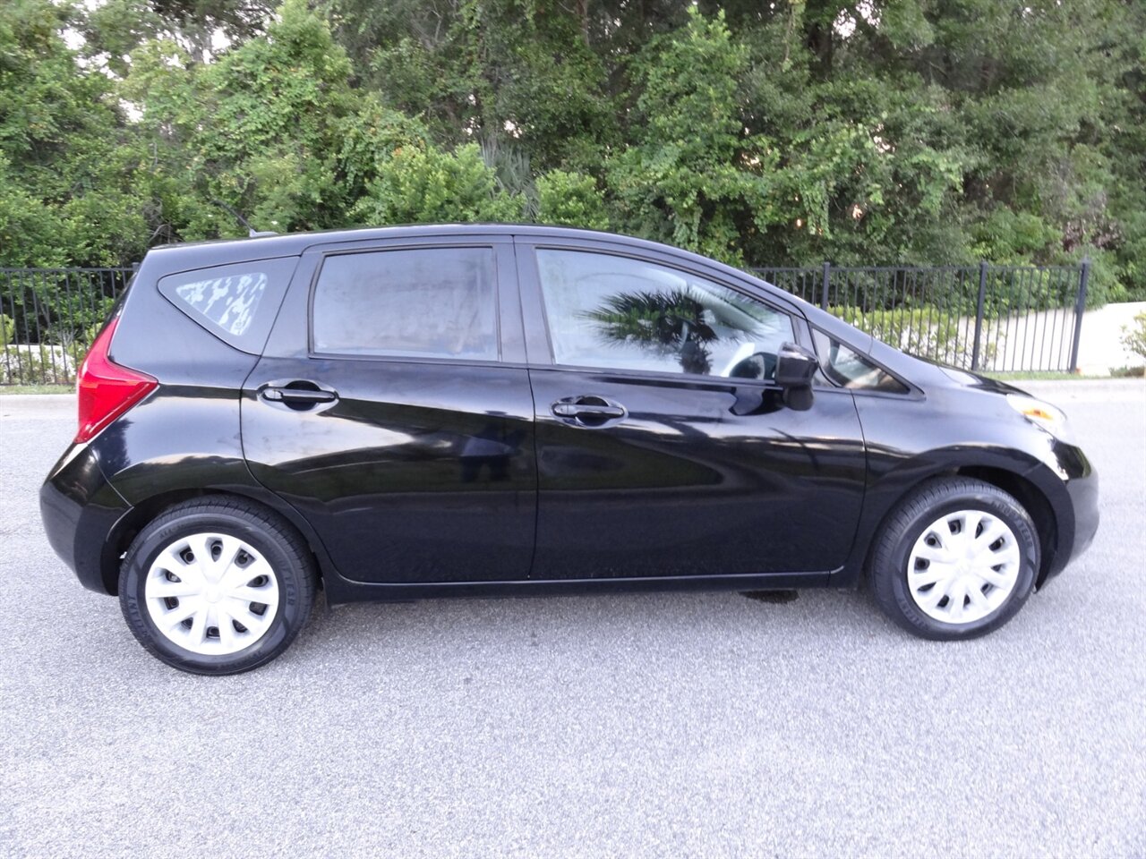 2016 Nissan Versa Note S   - Photo 15 - Deland, FL 32720