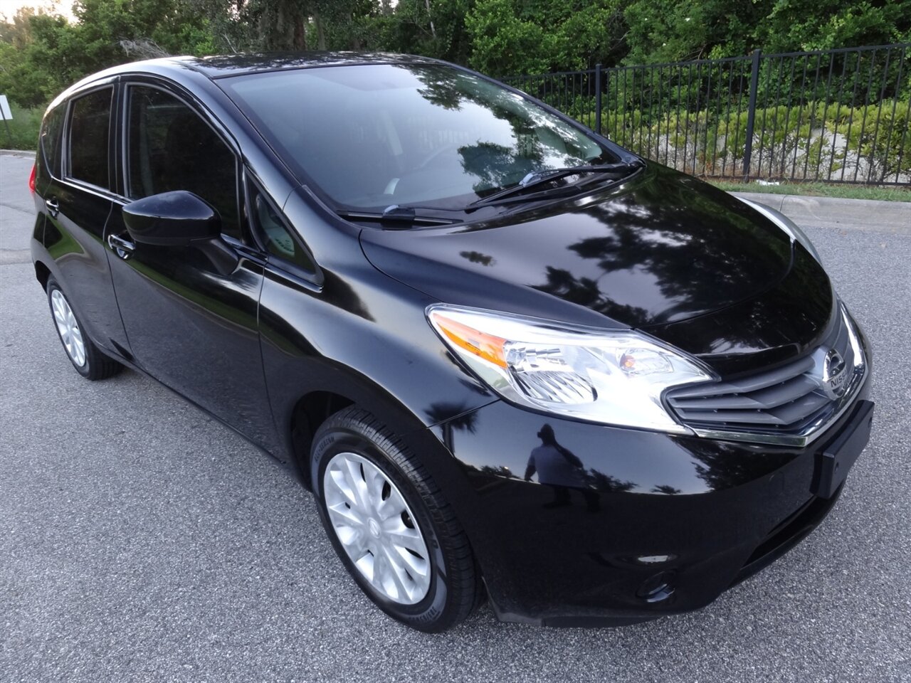 2016 Nissan Versa Note S   - Photo 1 - Deland, FL 32720