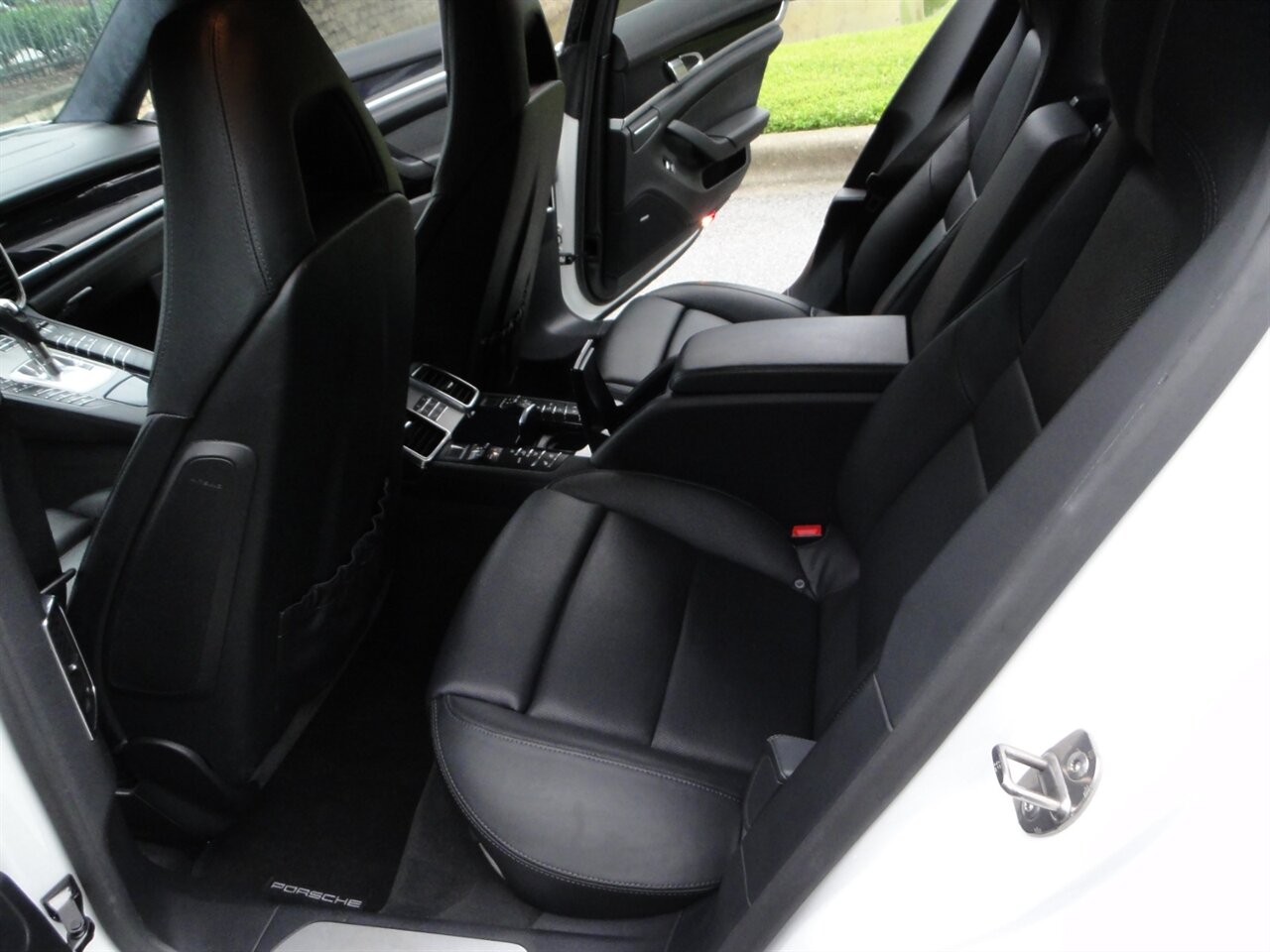 2014 Porsche Panamera S E-Hybrid - Photo 34 - Deland, FL 32720
