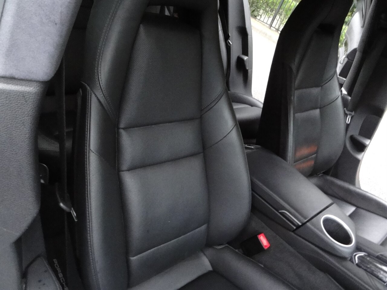 2014 Porsche Panamera S E-Hybrid - Photo 46 - Deland, FL 32720