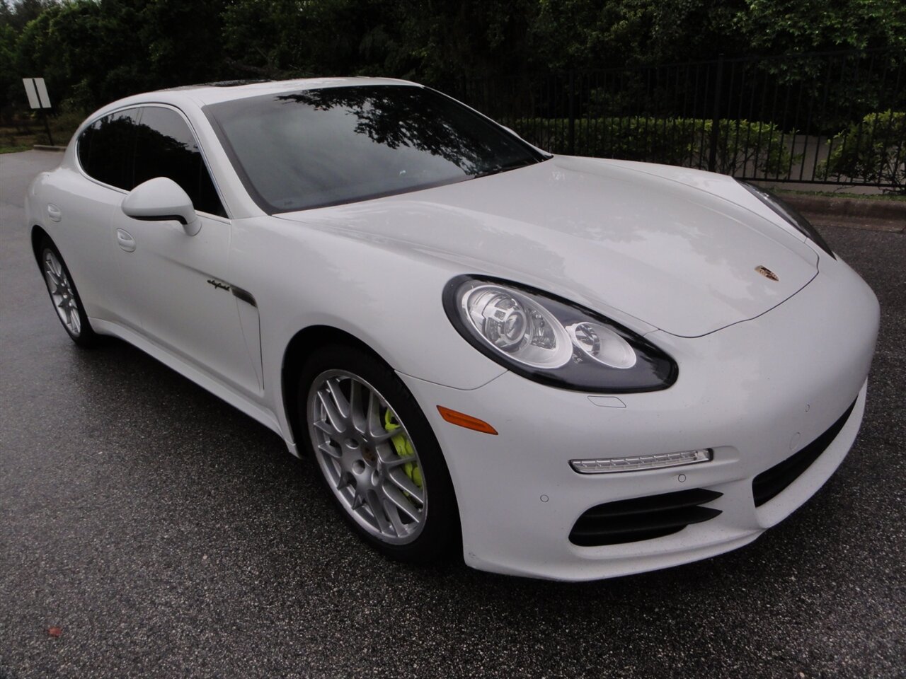 2014 Porsche Panamera S E-Hybrid   - Photo 1 - Deland, FL 32720