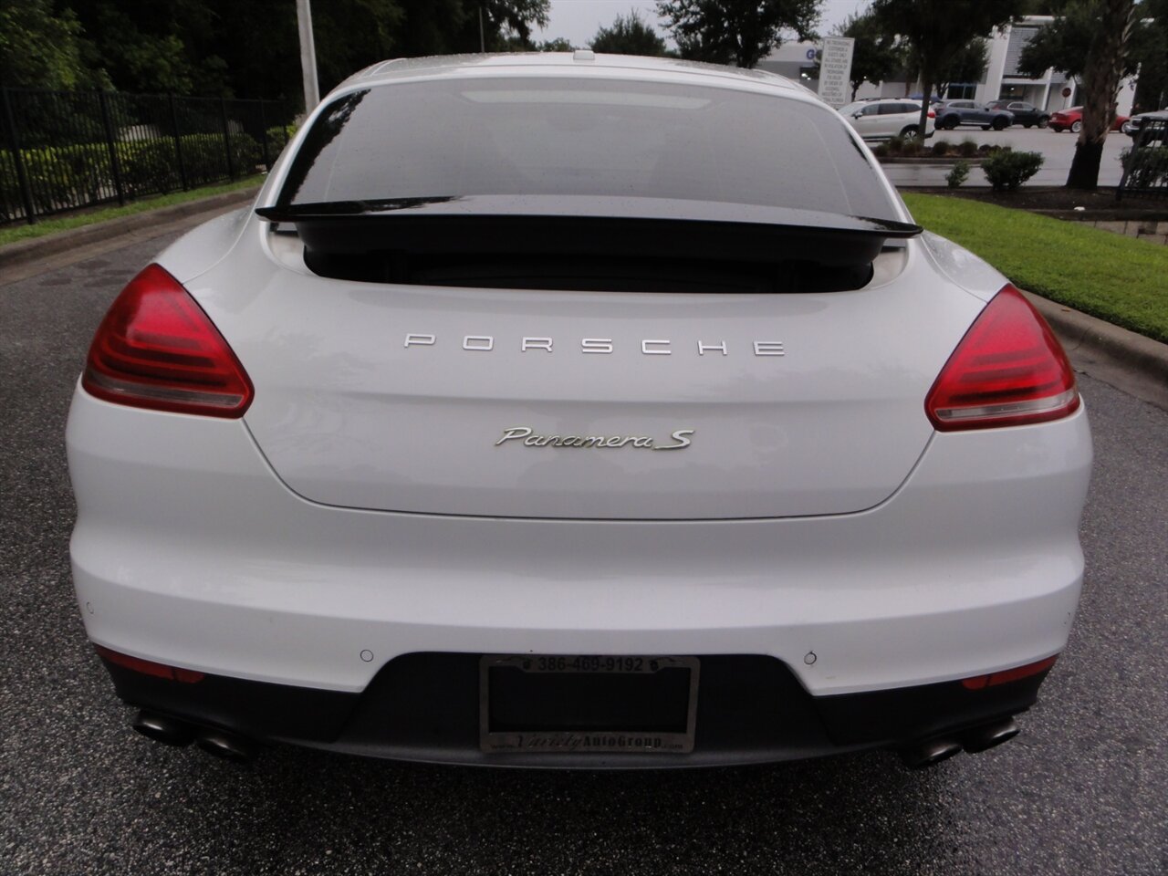 2014 Porsche Panamera S E-Hybrid - Photo 14 - Deland, FL 32720