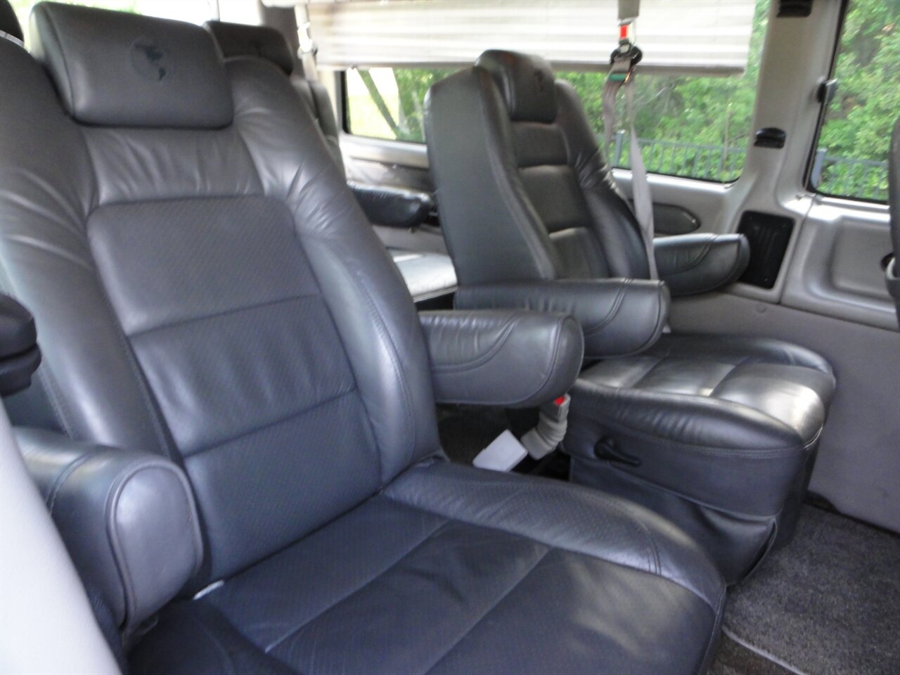 2011 Chevrolet Express 2500  Explorer premium conversion - Photo 46 - Deland, FL 32720