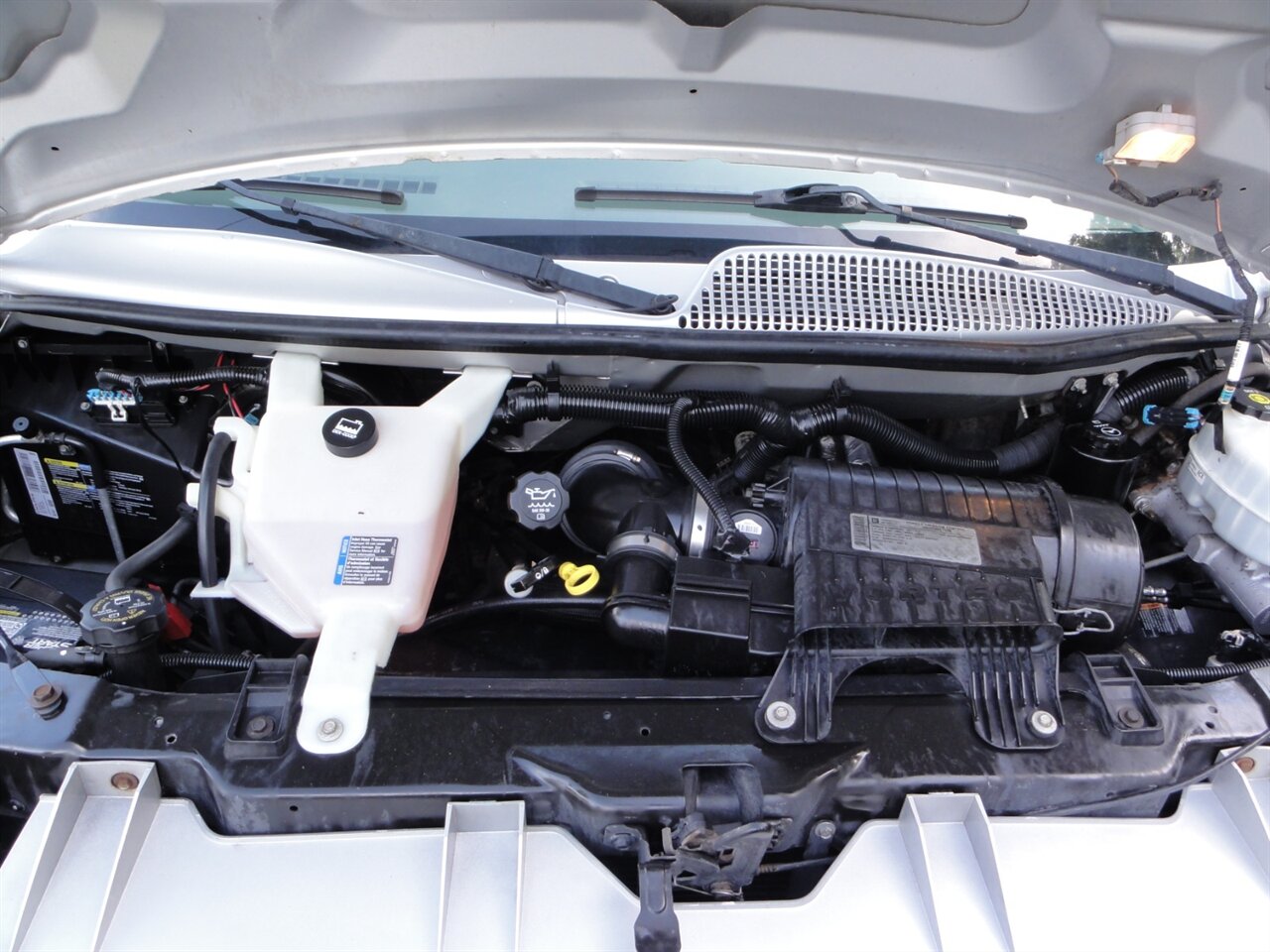 2011 Chevrolet Express 2500  Explorer premium conversion - Photo 26 - Deland, FL 32720