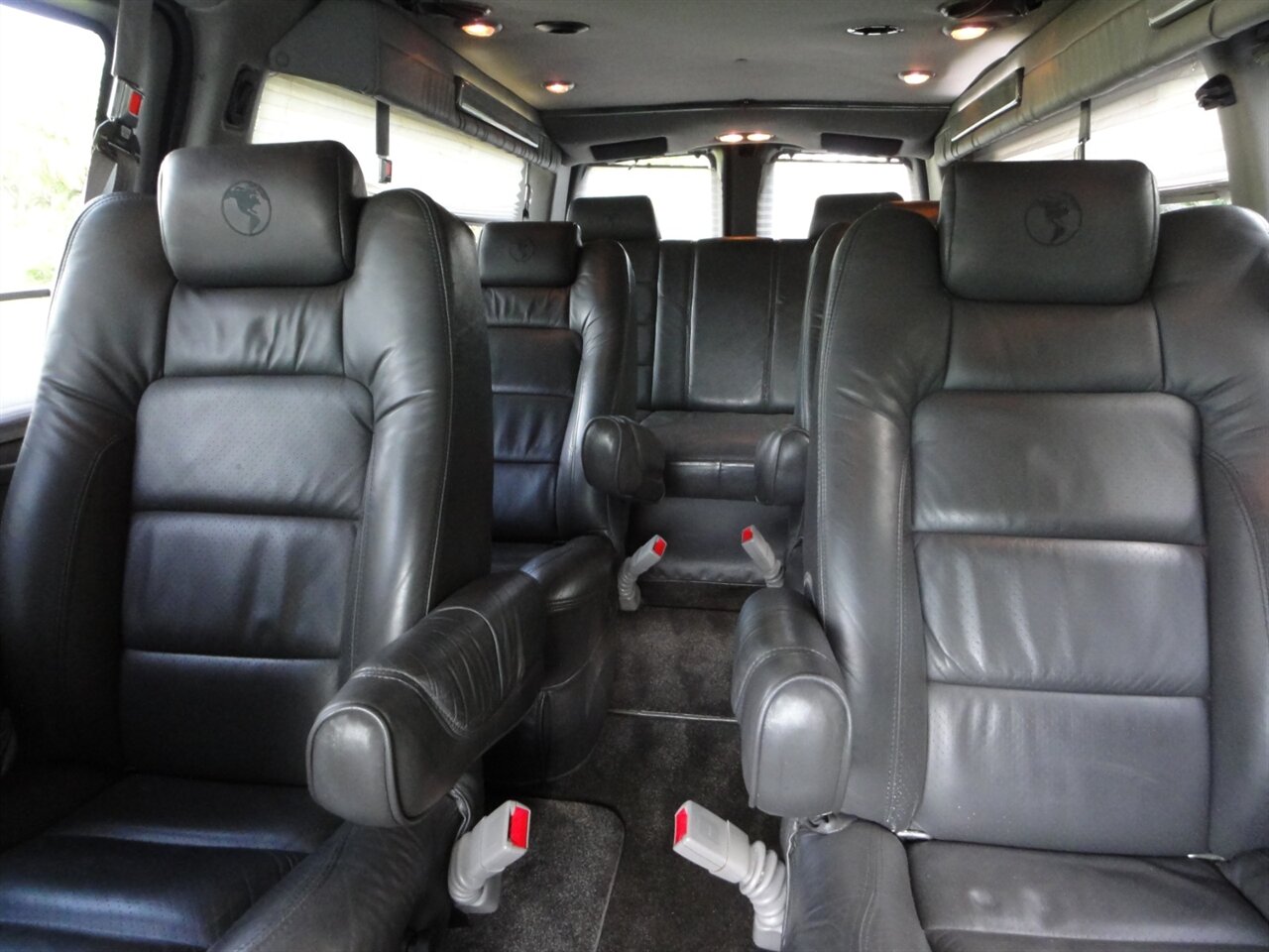2011 Chevrolet Express 2500  Explorer premium conversion - Photo 52 - Deland, FL 32720