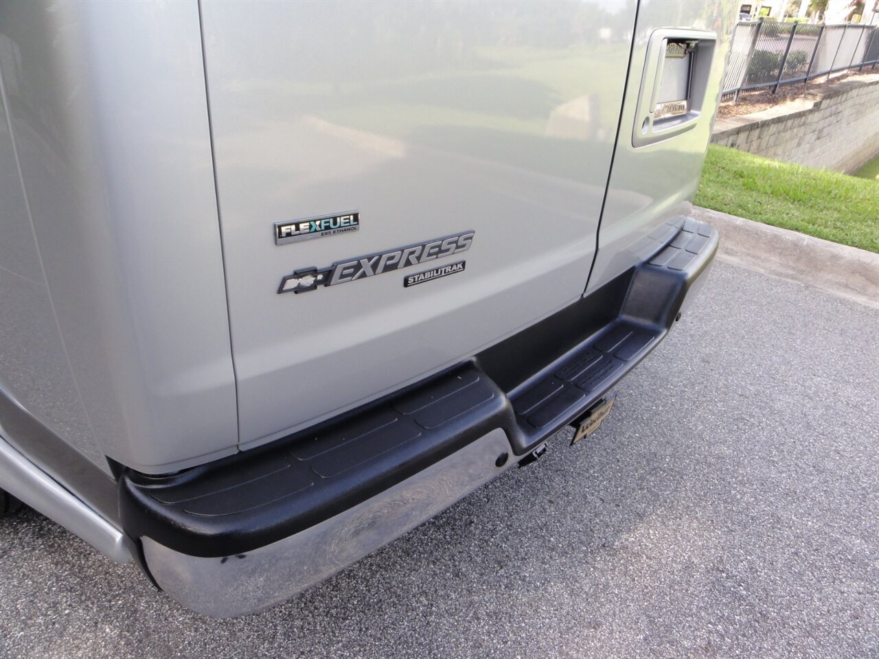 2011 Chevrolet Express 2500  Explorer premium conversion - Photo 20 - Deland, FL 32720