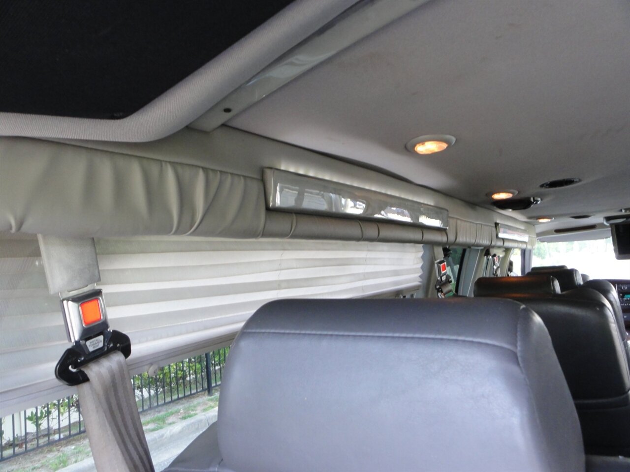 2011 Chevrolet Express 2500  Explorer premium conversion - Photo 42 - Deland, FL 32720