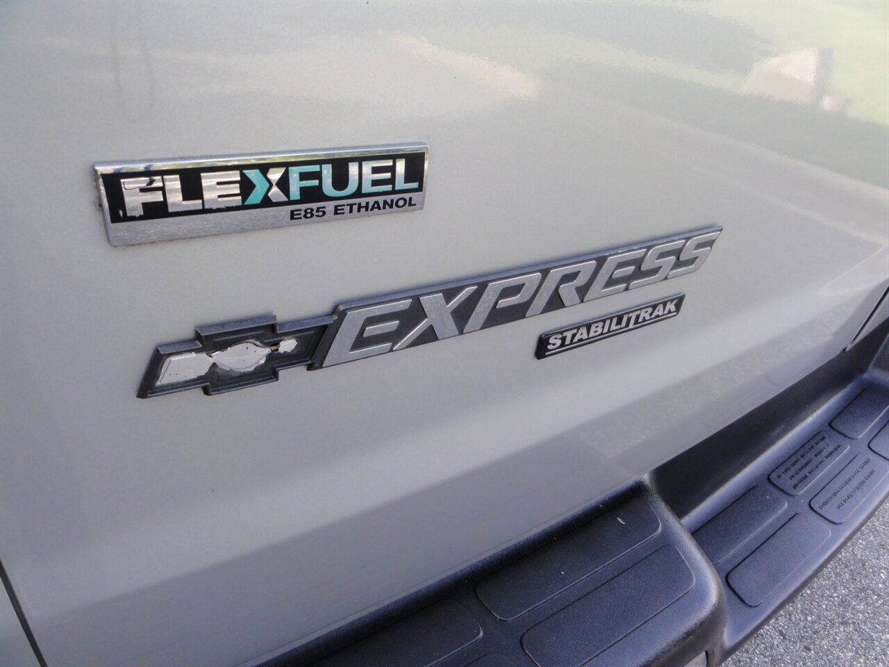 2011 Chevrolet Express 2500  Explorer premium conversion - Photo 21 - Deland, FL 32720