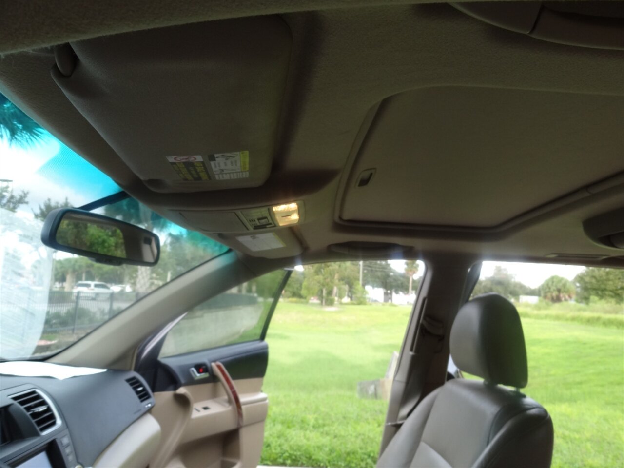 2011 Toyota Highlander Hybrid Limited  Premium - Photo 35 - Deland, FL 32720
