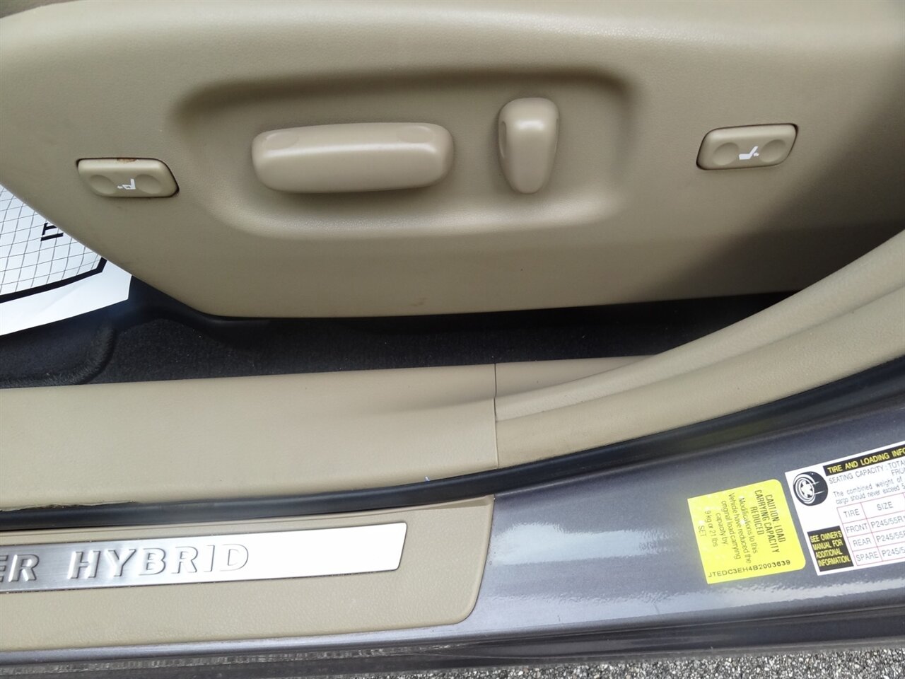 2011 Toyota Highlander Hybrid Limited  Premium - Photo 33 - Deland, FL 32720