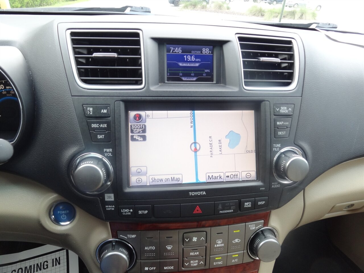 2011 Toyota Highlander Hybrid Limited  Premium - Photo 51 - Deland, FL 32720