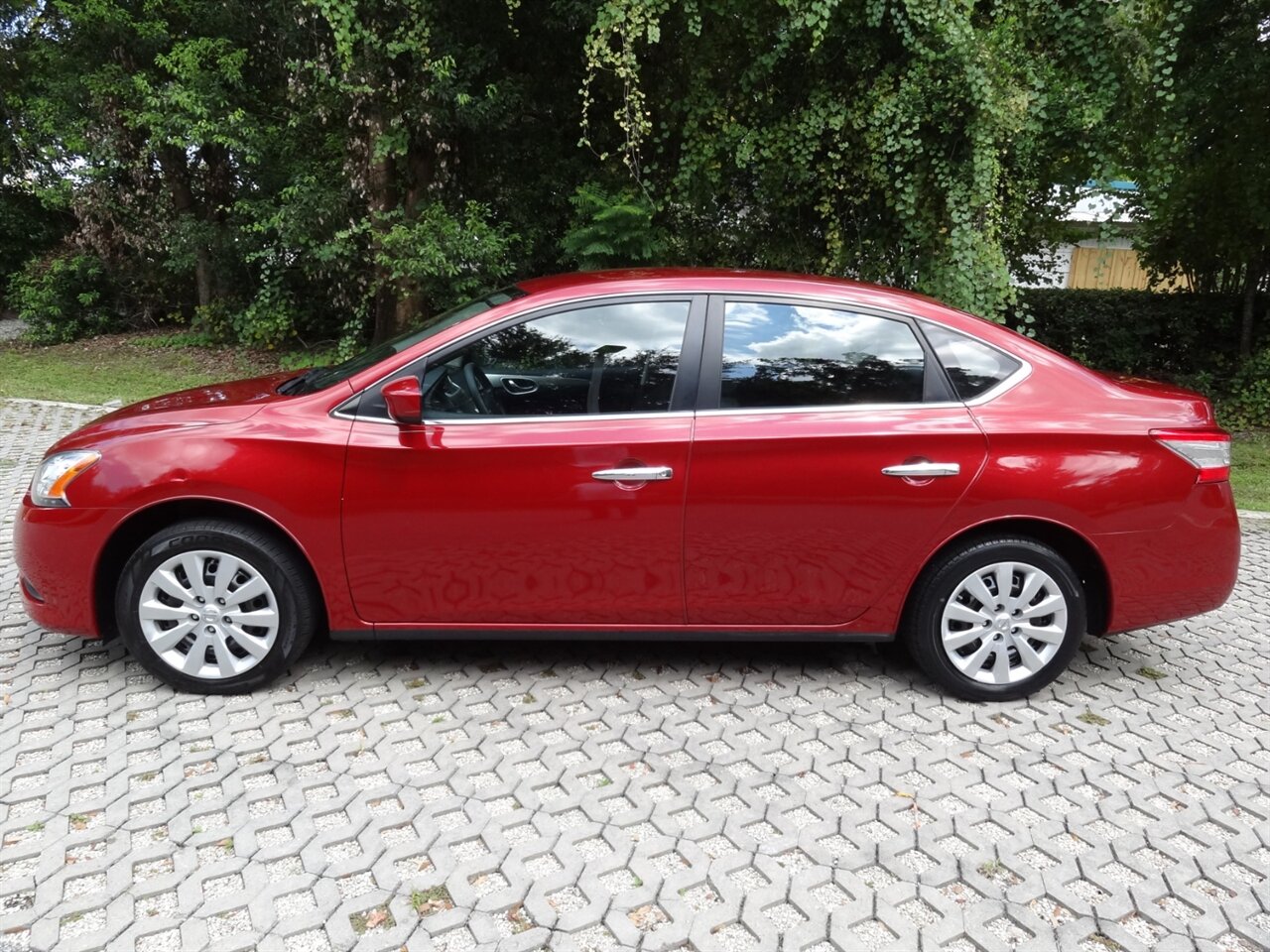 2014 Nissan Sentra S   - Photo 16 - Deland, FL 32720