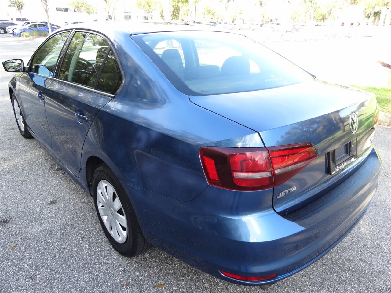 2016 Volkswagen Jetta 1.4T S   - Photo 4 - Deland, FL 32720