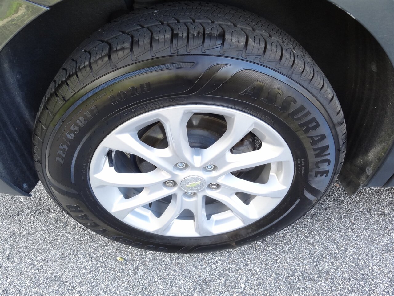 2019 Chevrolet Equinox LS - Photo 24 - Deland, FL 32720