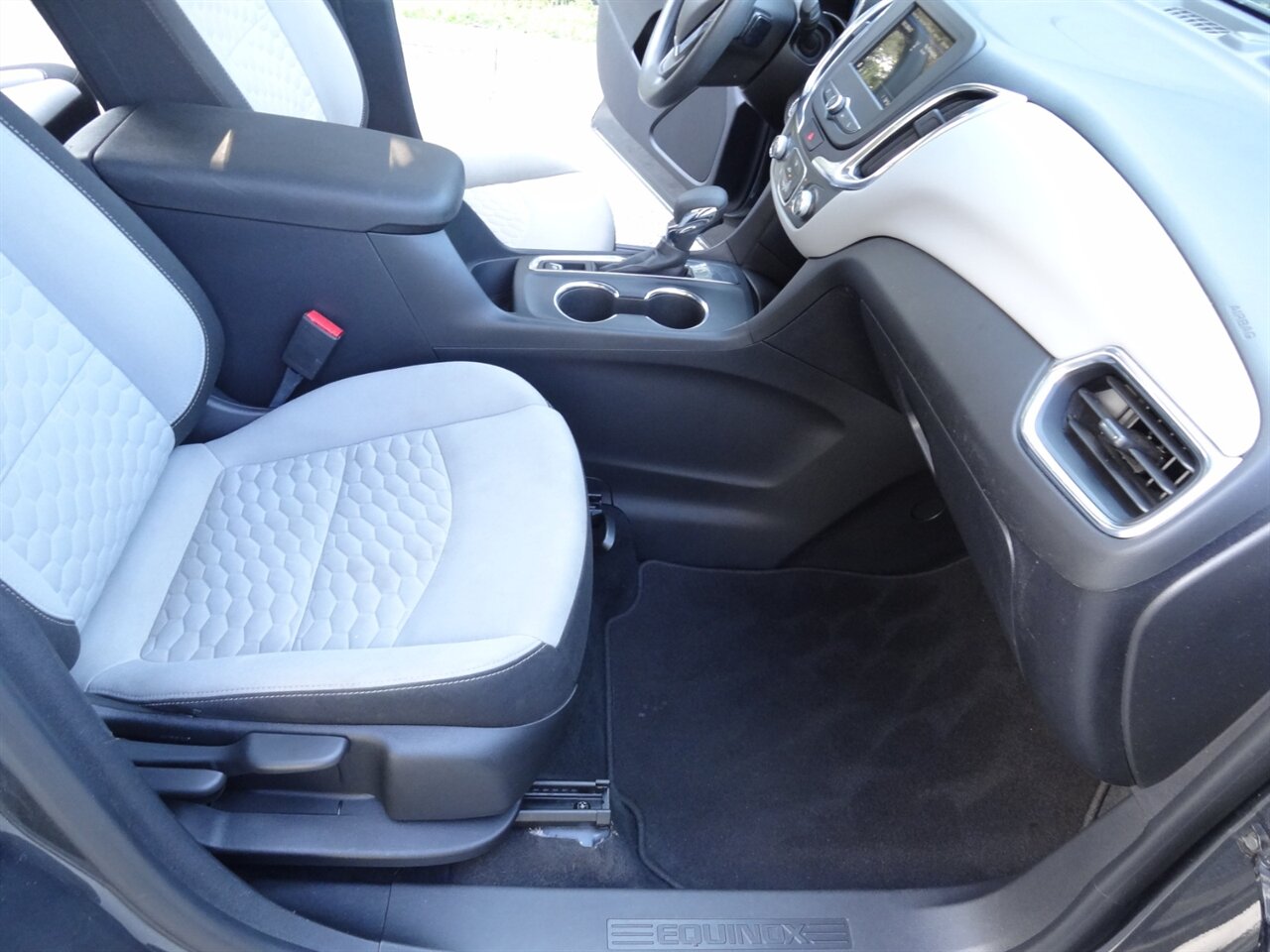 2019 Chevrolet Equinox LS - Photo 40 - Deland, FL 32720