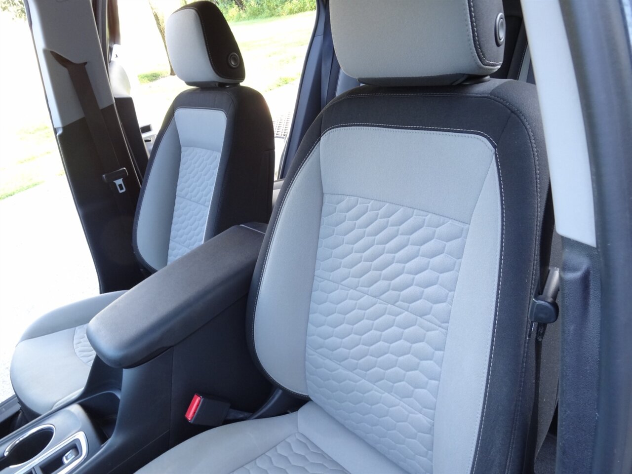 2019 Chevrolet Equinox LS - Photo 32 - Deland, FL 32720