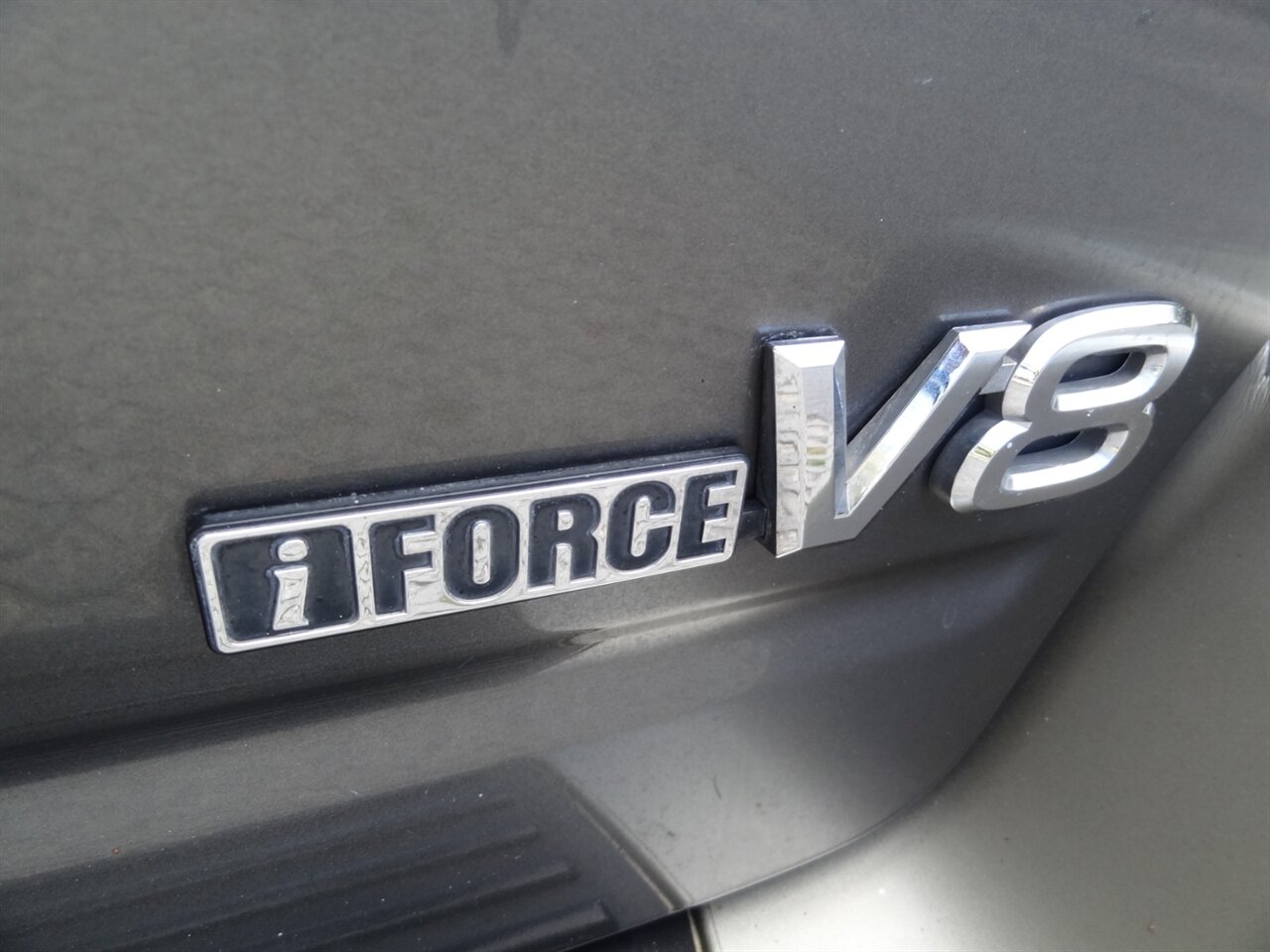 2004 Toyota Sequoia SR5 - Photo 25 - Deland, FL 32720