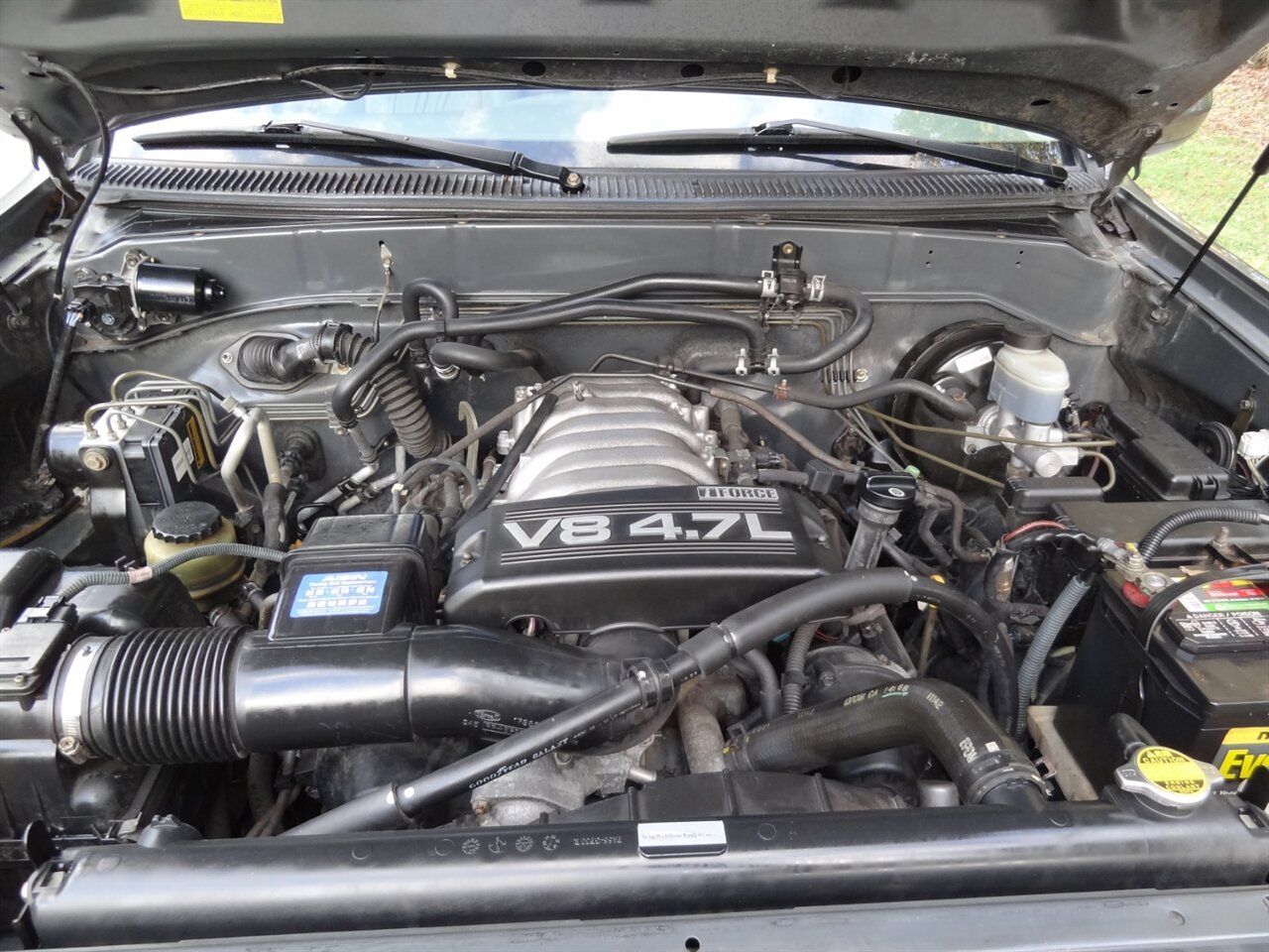 2004 Toyota Sequoia SR5 - Photo 31 - Deland, FL 32720