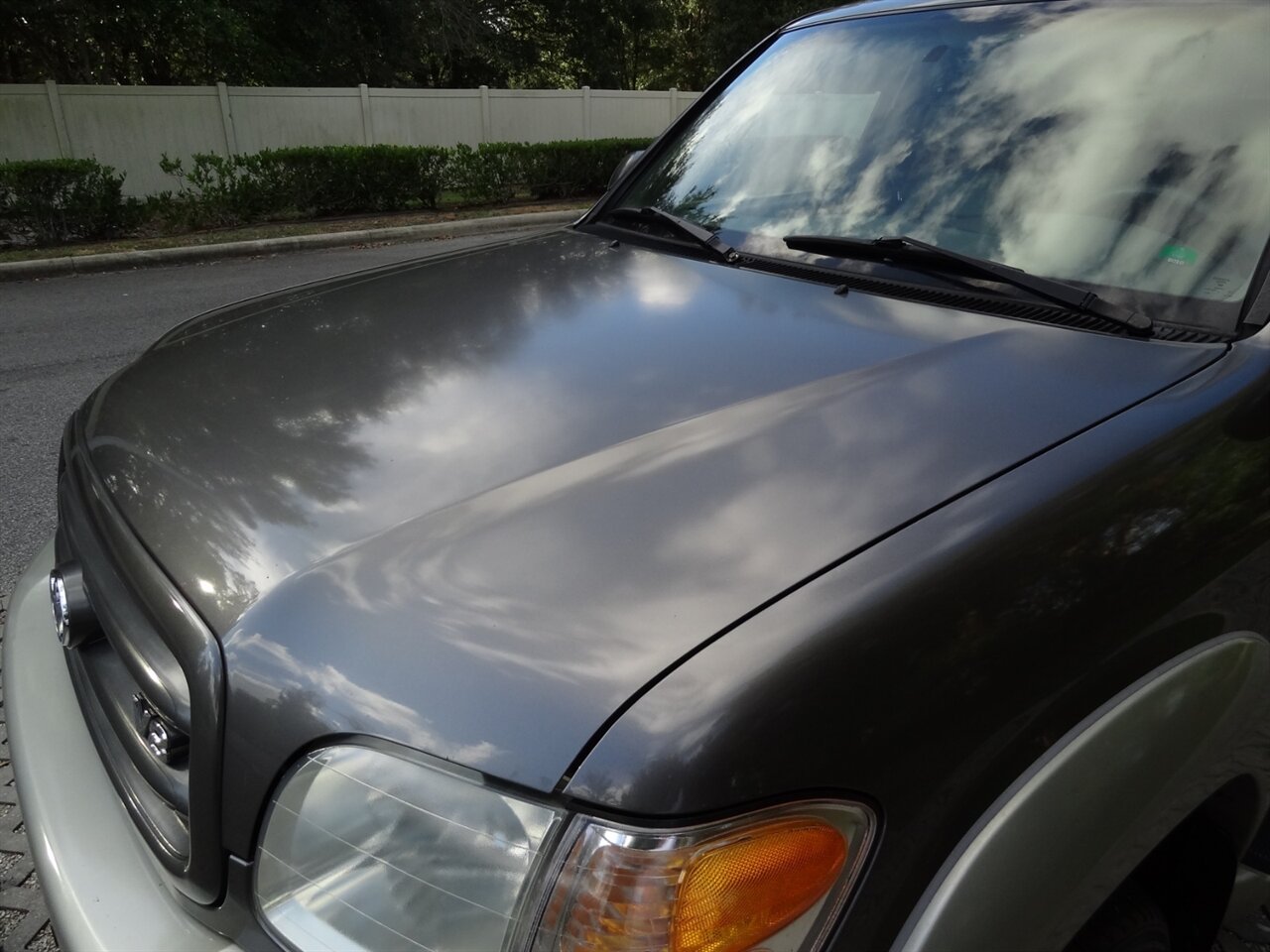 2004 Toyota Sequoia SR5 - Photo 19 - Deland, FL 32720