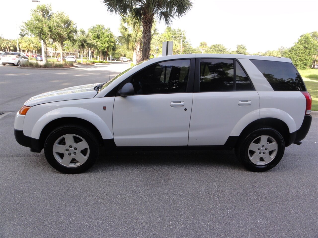 2004 Saturn Vue - Photo 16 - Deland, FL 32720