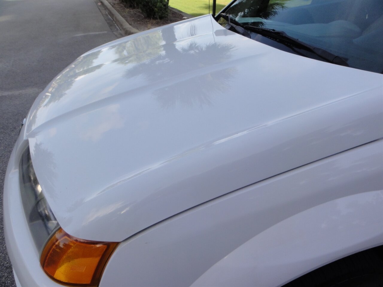 2004 Saturn Vue - Photo 17 - Deland, FL 32720