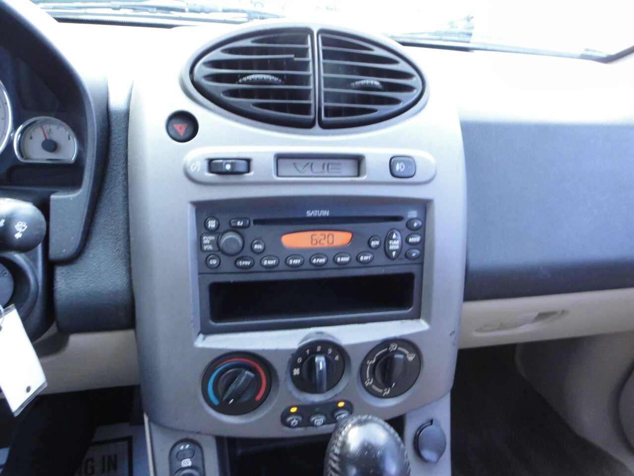 2004 Saturn Vue - Photo 42 - Deland, FL 32720