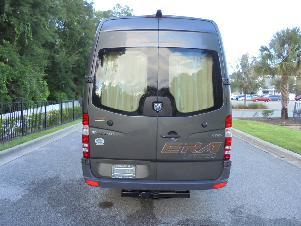 2010 Winnebago ERA 170X   - Photo 11 - Deland, FL 32720