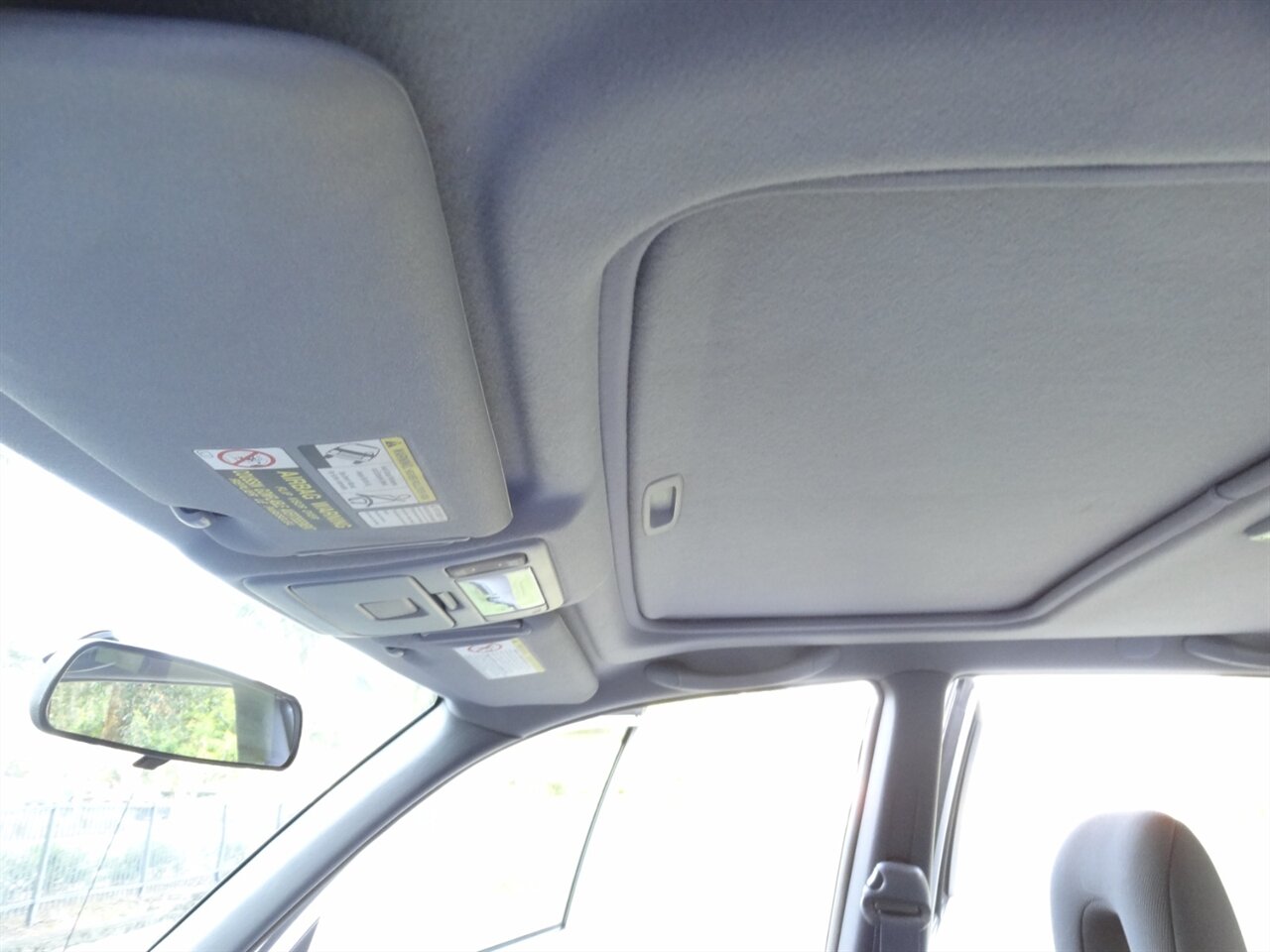 2002 Toyota RAV4 L   - Photo 32 - Deland, FL 32720
