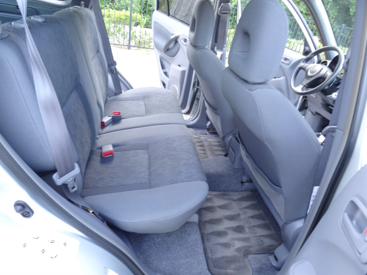 2002 Toyota RAV4 L   - Photo 37 - Deland, FL 32720