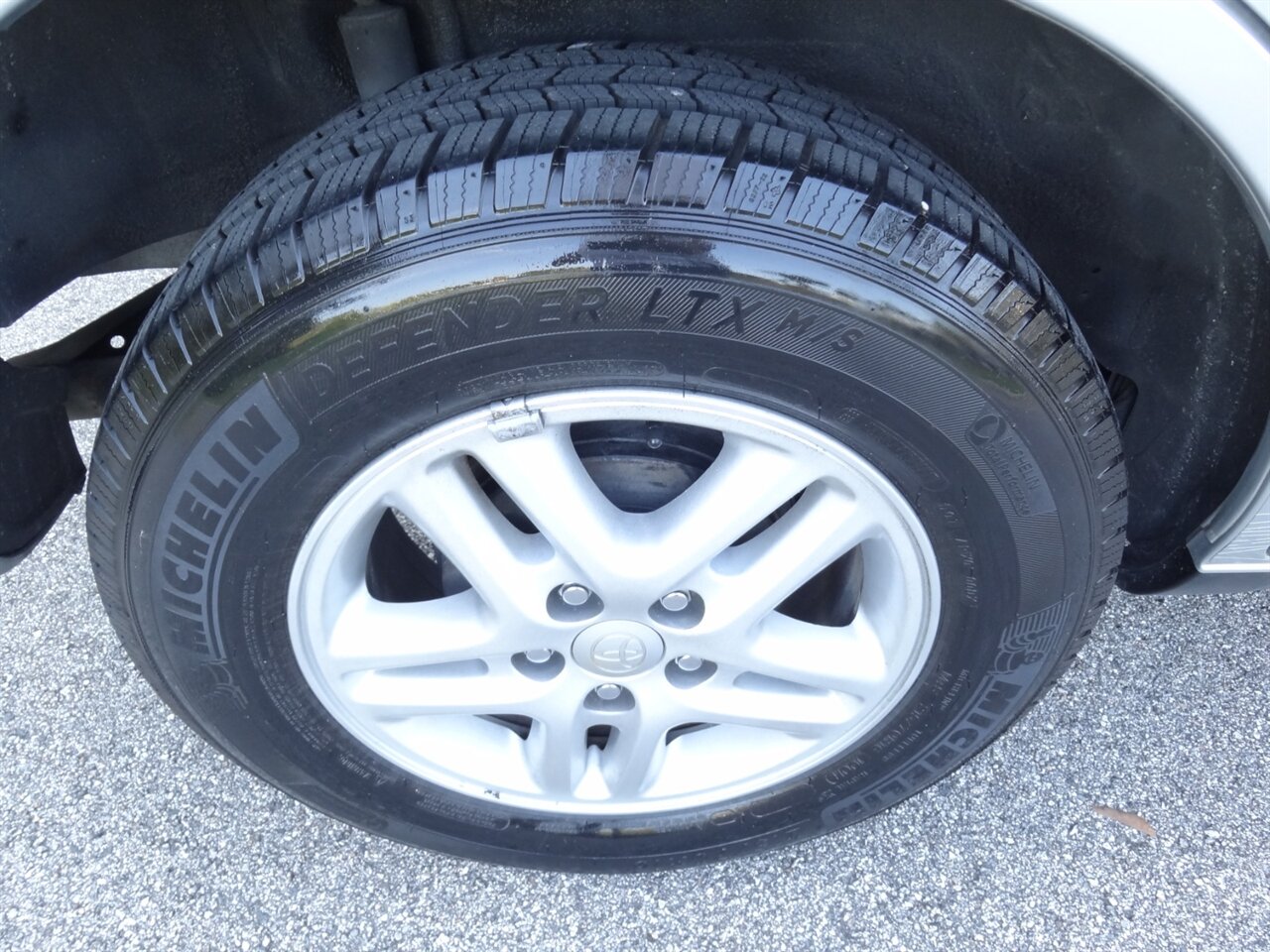 2002 Toyota RAV4 L   - Photo 23 - Deland, FL 32720