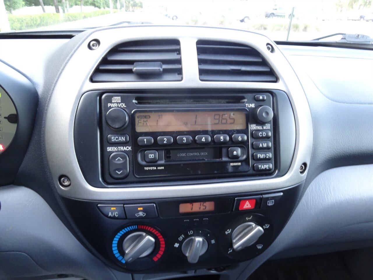2002 Toyota RAV4 L   - Photo 47 - Deland, FL 32720