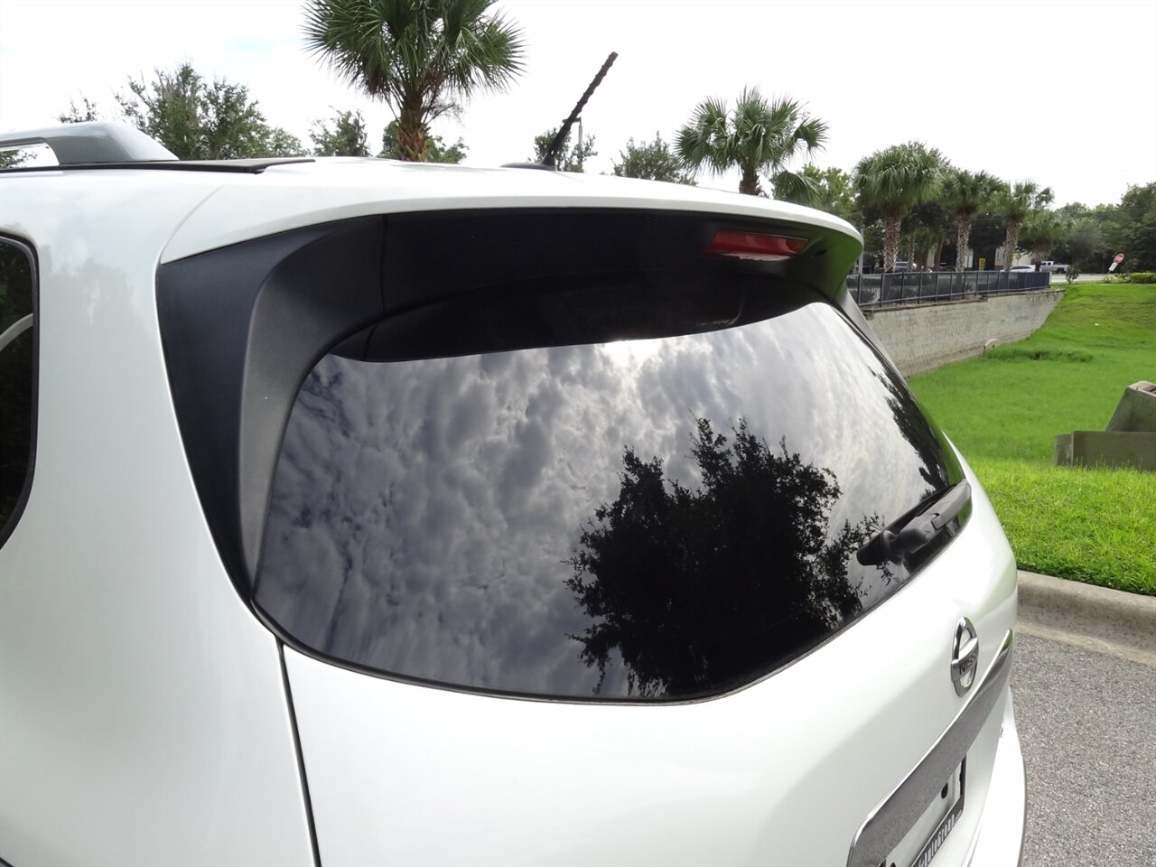 2015 Nissan Pathfinder SV - Photo 20 - Deland, FL 32720