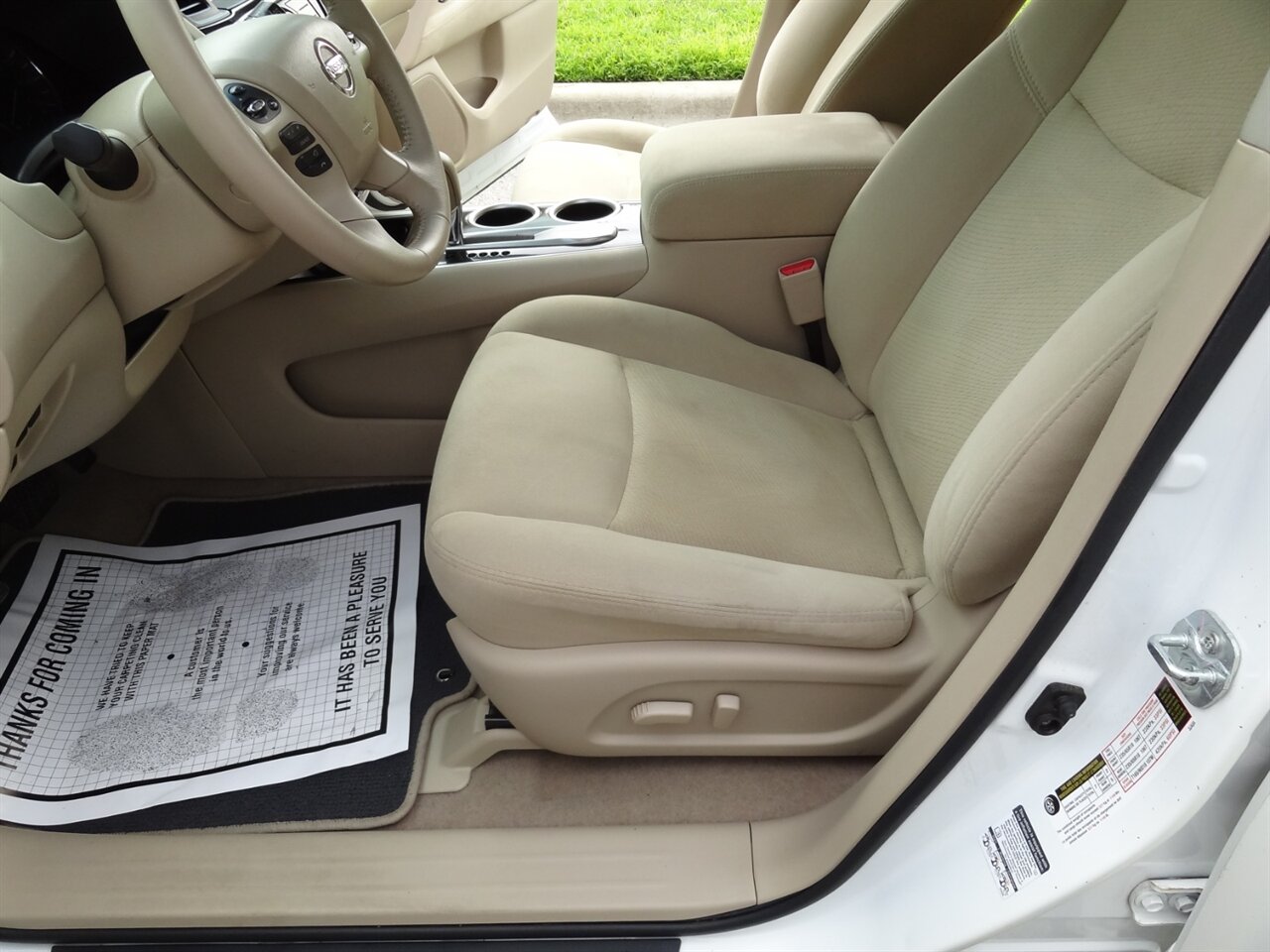 2015 Nissan Pathfinder SV - Photo 31 - Deland, FL 32720