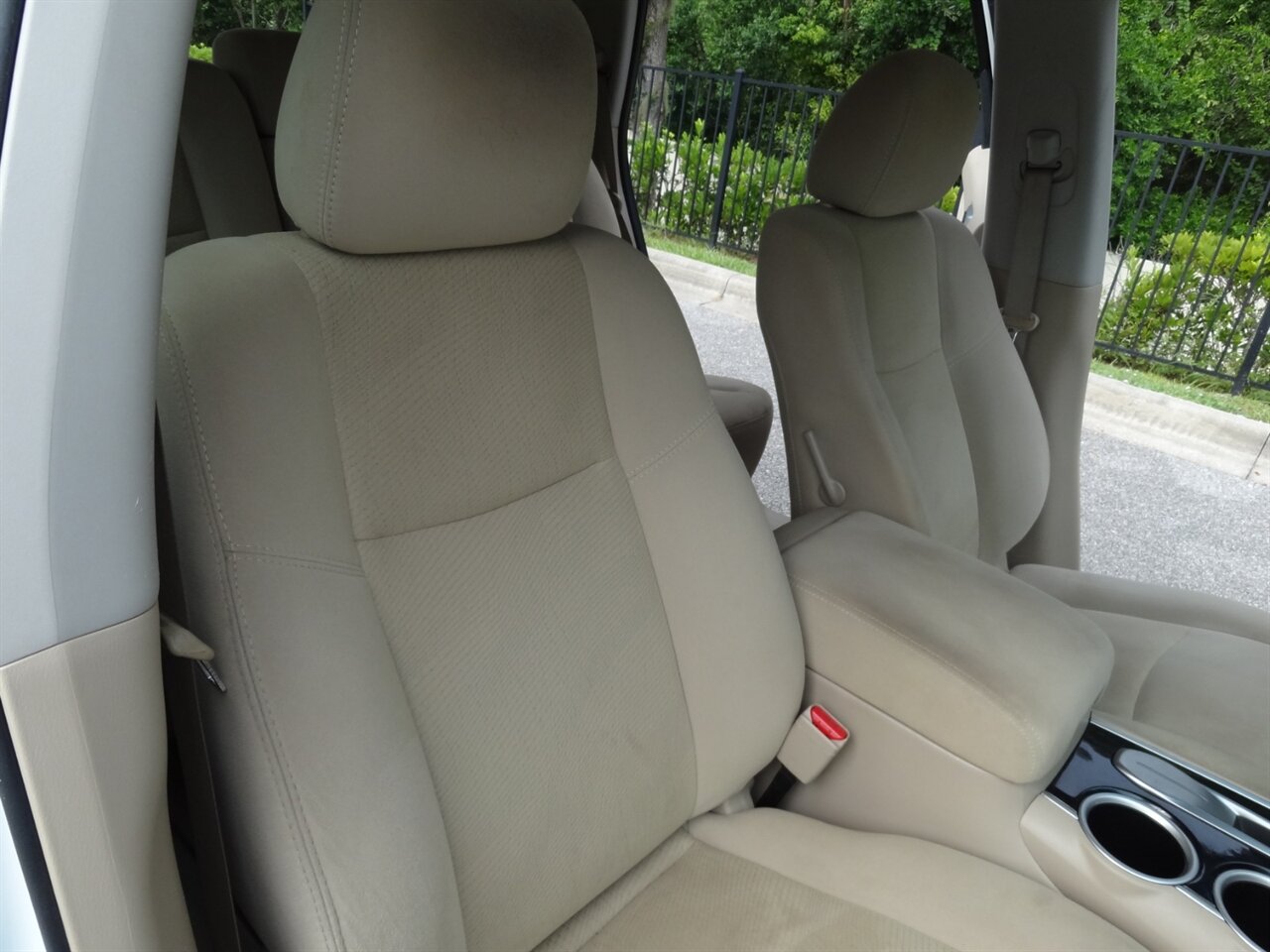 2015 Nissan Pathfinder SV - Photo 42 - Deland, FL 32720