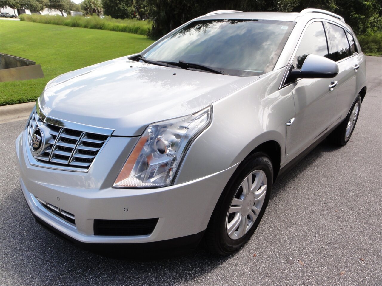 2014 Cadillac SRX Luxury Collection - Photo 2 - Deland, FL 32720