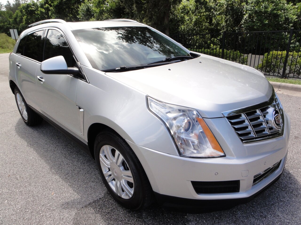 2014 Cadillac SRX Luxury Collection   - Photo 1 - Deland, FL 32720