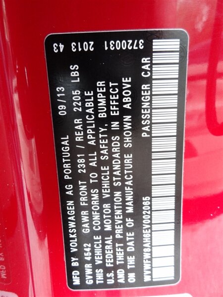 2014 Volkswagen Eos Executive SULEV  Premium - Photo 33 - Deland, FL 32720